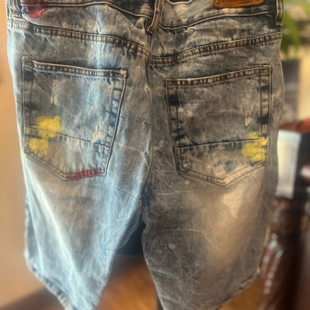 Evolution in Design Jean shorts size 36 in used condition - Picture 6 of 6